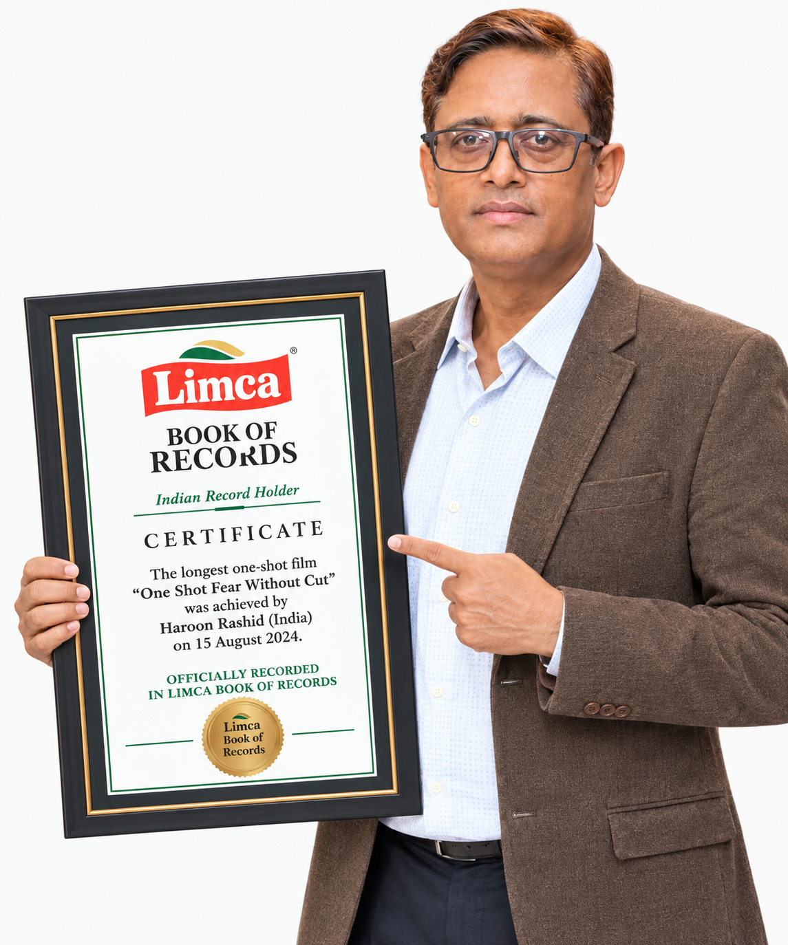 Haroon Rashid holding his Limca Book of Records certificate for One Shot: Fear Without Cut